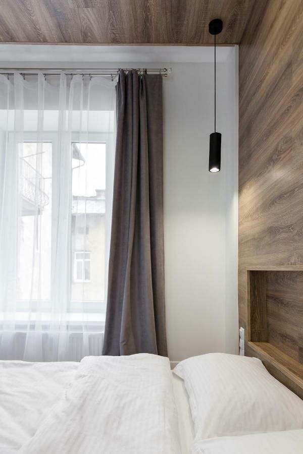Leogrand Loft Apartments On Lychakivska 4 Lviv Ngoại thất bức ảnh