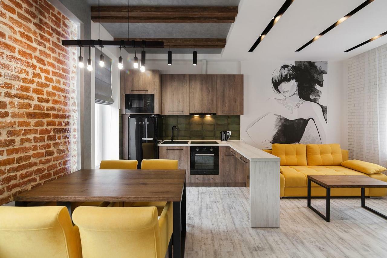 Leogrand Loft Apartments On Lychakivska 4 Lviv Ngoại thất bức ảnh