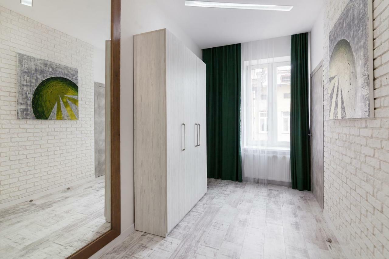 Leogrand Loft Apartments On Lychakivska 4 Lviv Ngoại thất bức ảnh