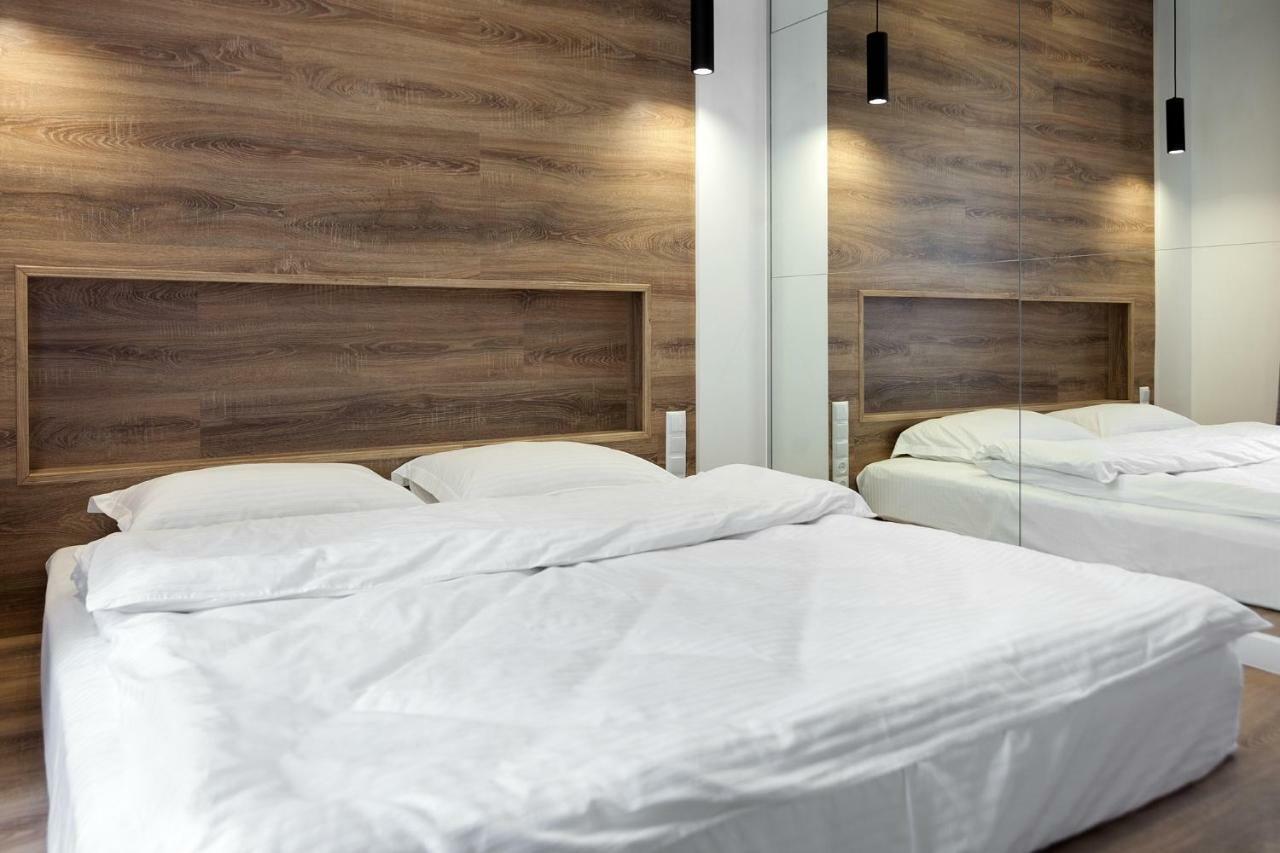 Leogrand Loft Apartments On Lychakivska 4 Lviv Ngoại thất bức ảnh